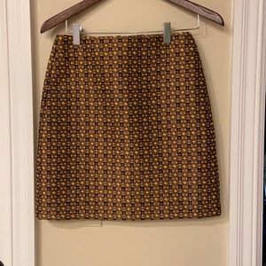Loft skirt